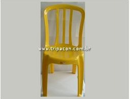 cadeira plastica colorida amarela